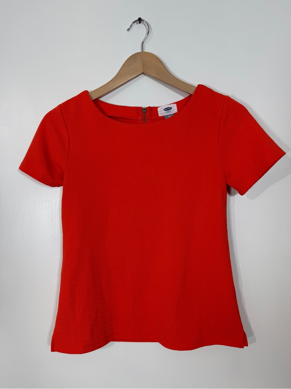 WSH48 {Old Navy} Orange Geometric Woven Short Sleeve Crewneck Top Blouse Shirt